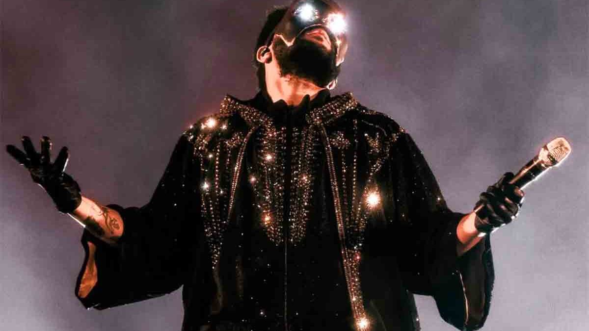 The Weeknd domina il XXI secolo: Blinding Lights è la canzone del secolo