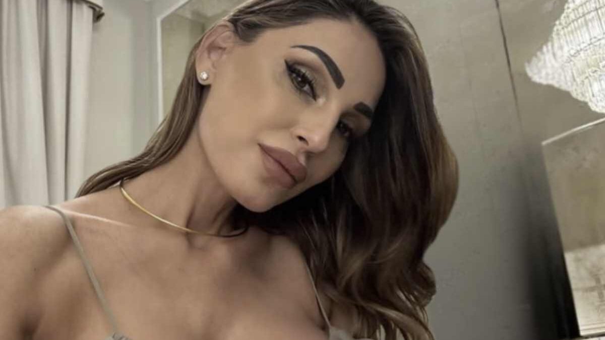 Anna Tatangelo svela in che rapporti è con Gigi D’Alessio e con la sua nuova compagna: “Ecco cosa dico di lei a mio figlio”