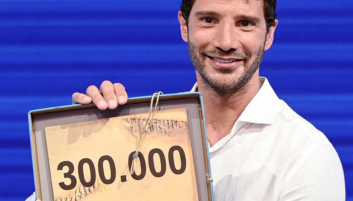 Ascolti TV 11 settembre 2025: continua la sfida tra De Martino e Scotti. Chi ha vinto