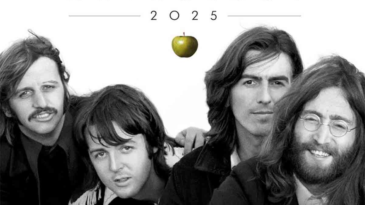 Beatles, torna con tante novità “Anthology” | Cosa contiene lo storico box