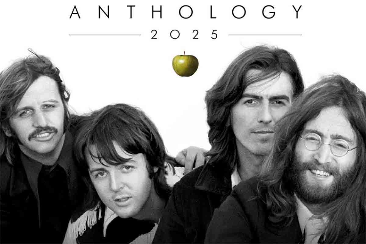 Beatles, torna con tante novità “Anthology” | Cosa contiene lo storico box