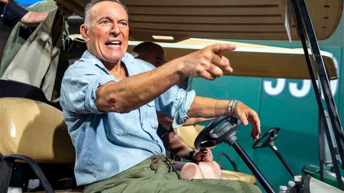 Springsteen non arretra: “Non darò un lasciapassare a Trump” | E intanto arriva il mega–box di Nebraska