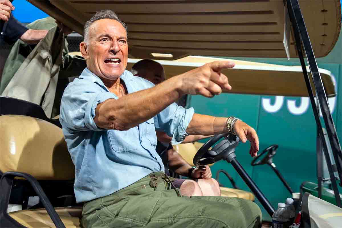 Springsteen non arretra: “Non darò un lasciapassare a Trump” | E intanto arriva il mega–box di Nebraska