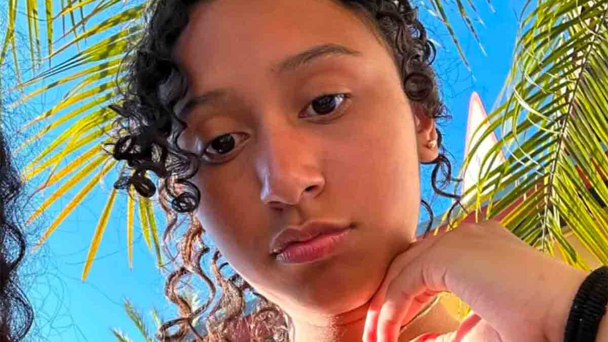 D4vid, il caso di Celeste Rivas, il corpo trovato nella sua Tesla: era morta da settimane