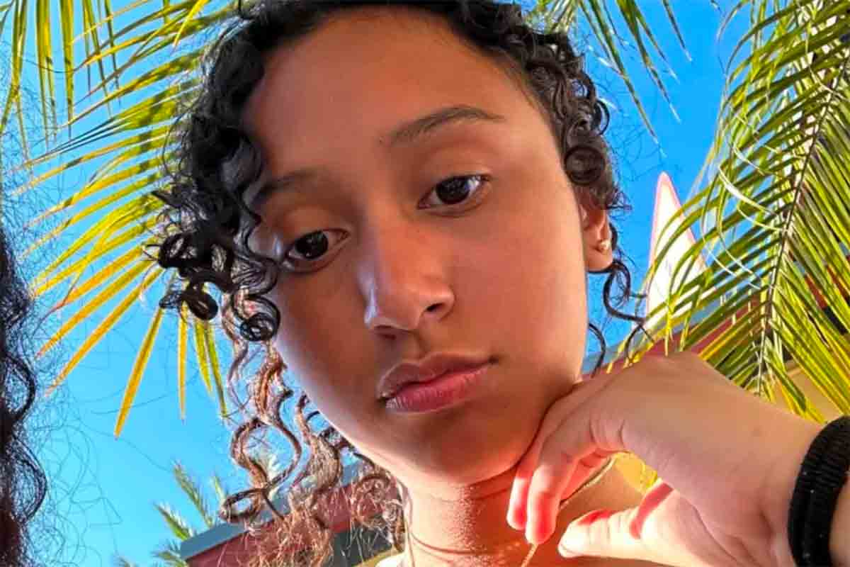 D4vid, il caso di Celeste Rivas, il corpo trovato nella sua Tesla: era morta da settimane