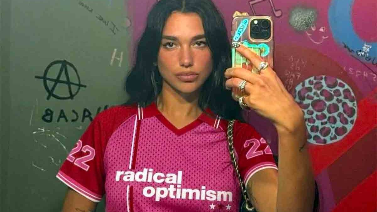 Dua Lipa rompe con il manager David Leavy: “Divergenze su Gaza”