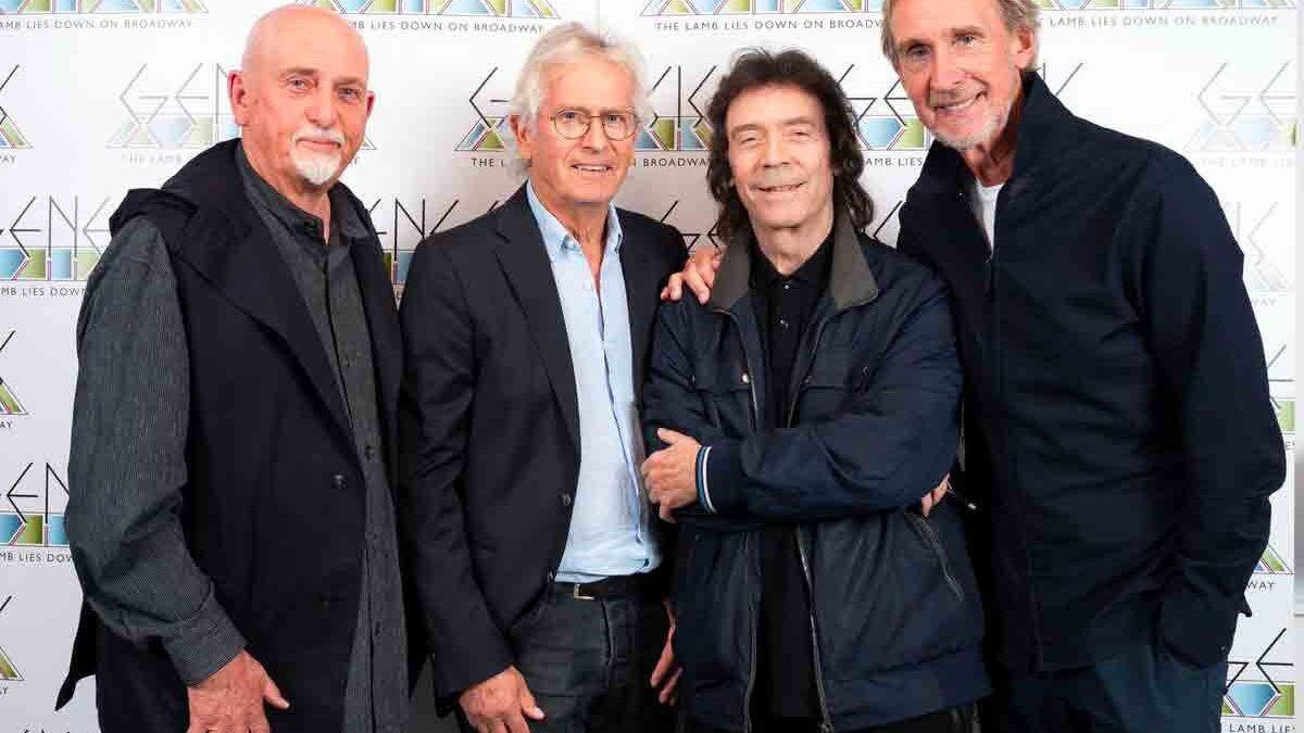 Genesis, 50 anni di “The Lamb”: reunion e Super Deluxe Edition
