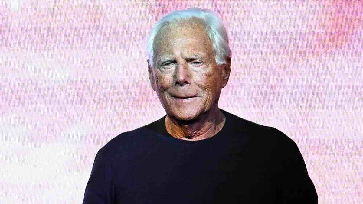 Mediaset ricorda Giorgio Armani: la programmazione tv dopo la morte dello stilista