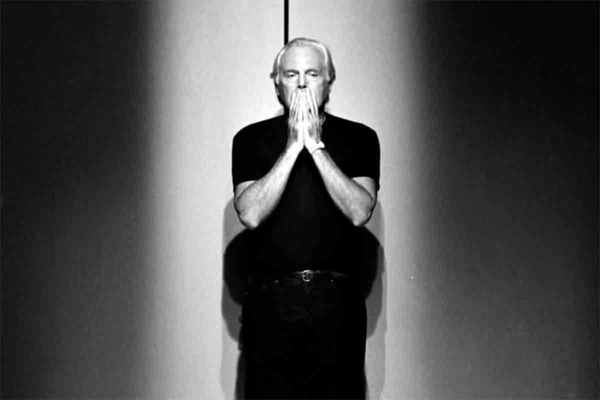 Giorgio Armani, l’eleganza che incontrava la musica: dal rapporto con Madonna ai progetti sonori