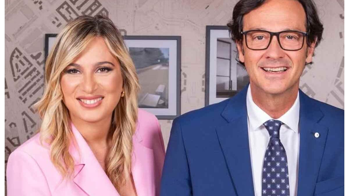 Gli agenti di Casa a Prima Vista in uno show: arriva su Real Time Turisti per Case