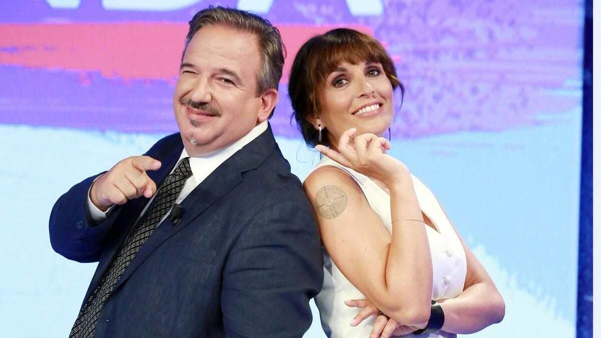 In Onda su La7, anticipazioni stasera 1 settembre: ospiti Mario Monti ed Emiliano Fittipaldi