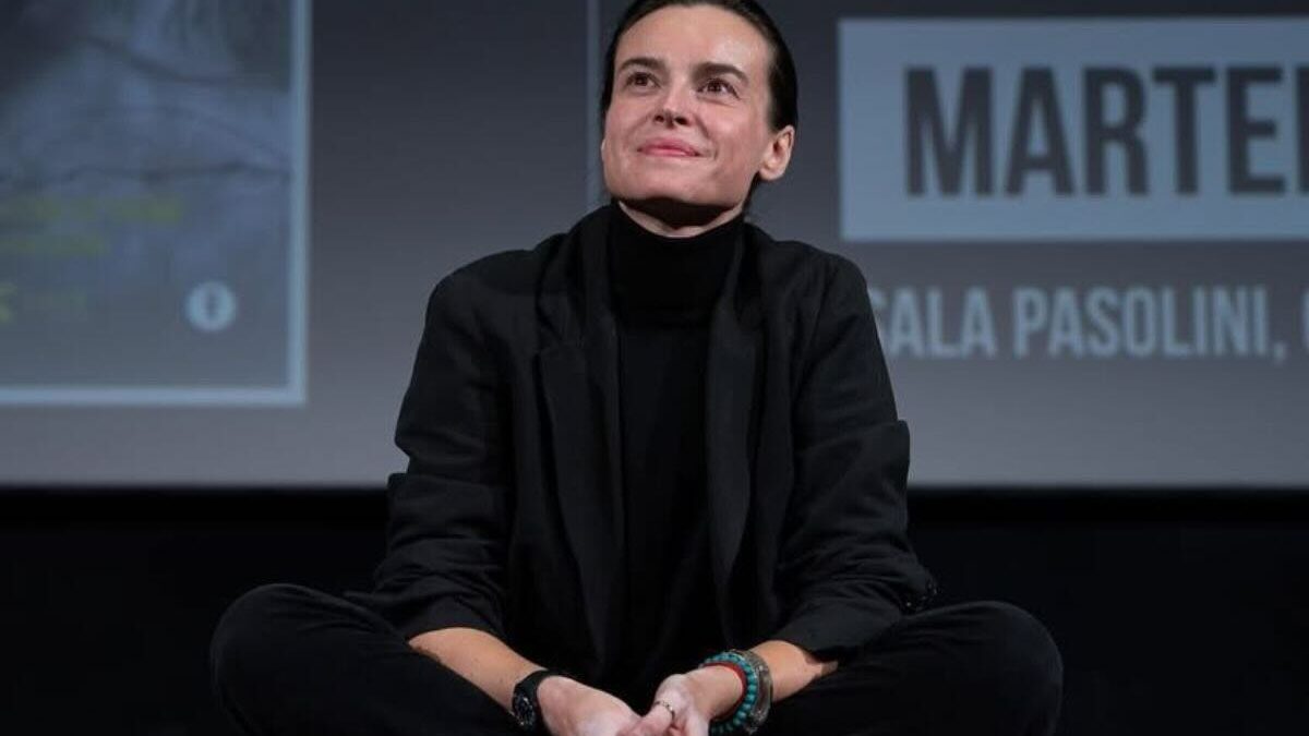 Kasia Smutniak al Festival del Cinema di Venezia vestita così: l’eleganza e la bellezza