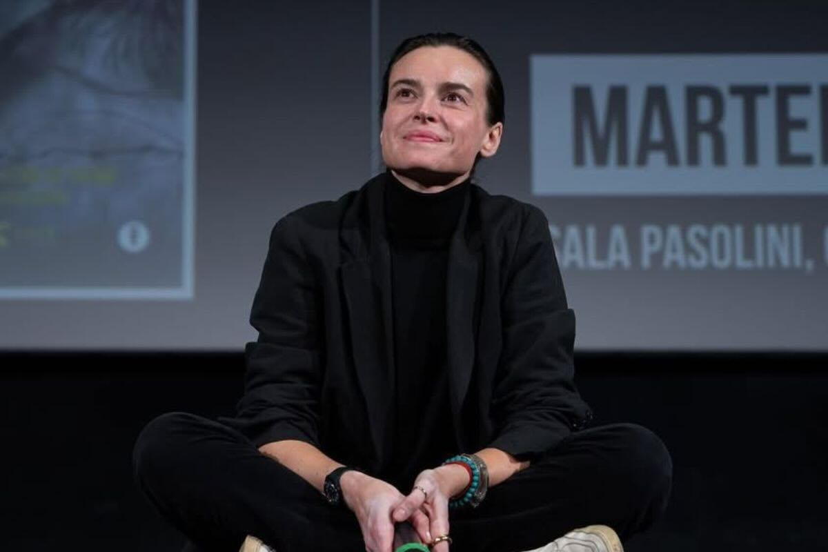 Kasia Smutniak al Festival del Cinema di Venezia vestita così: l’eleganza e la bellezza