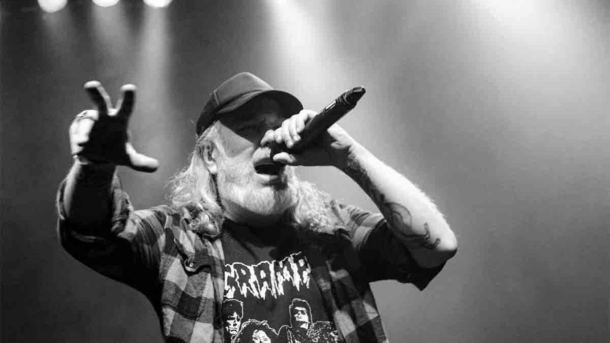 Tomas Lindberg (At The Gates) muore a soli 52 anni: lo ha stroncato un tumore raro