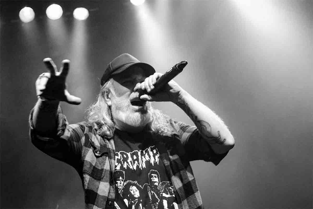 Tomas Lindberg (At The Gates) muore a soli 52 anni: lo ha stroncato un tumore raro