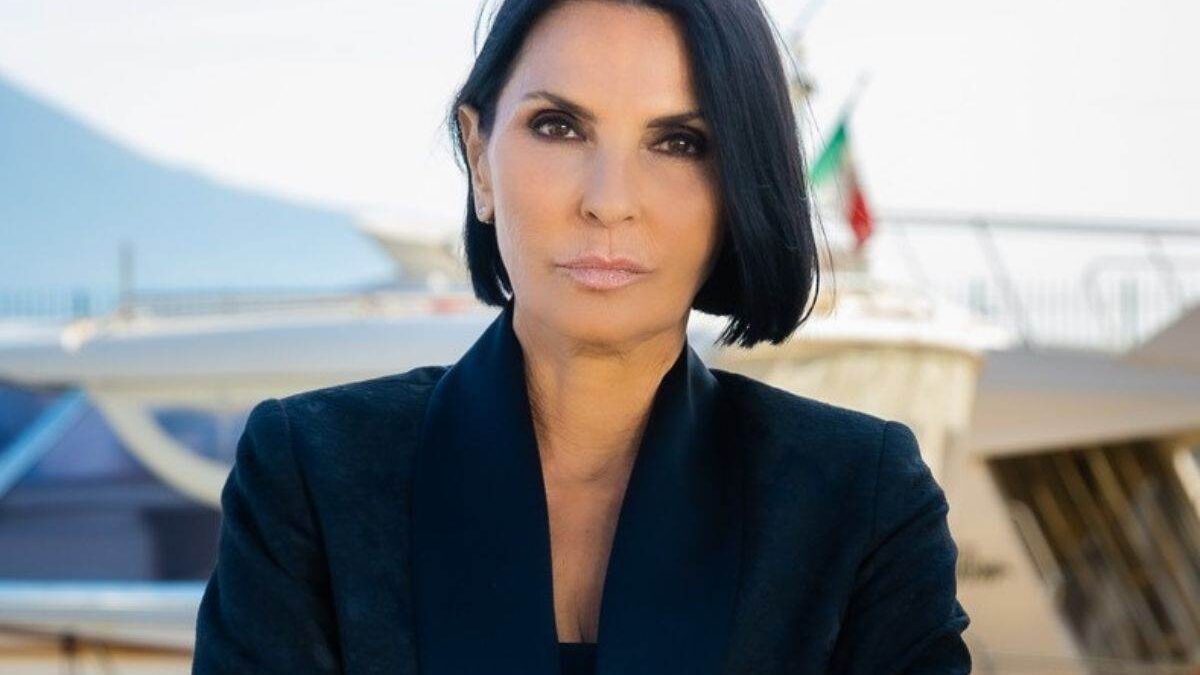 Un Posto al Sole, il grande ritorno di Marina: spietata contro i nemici