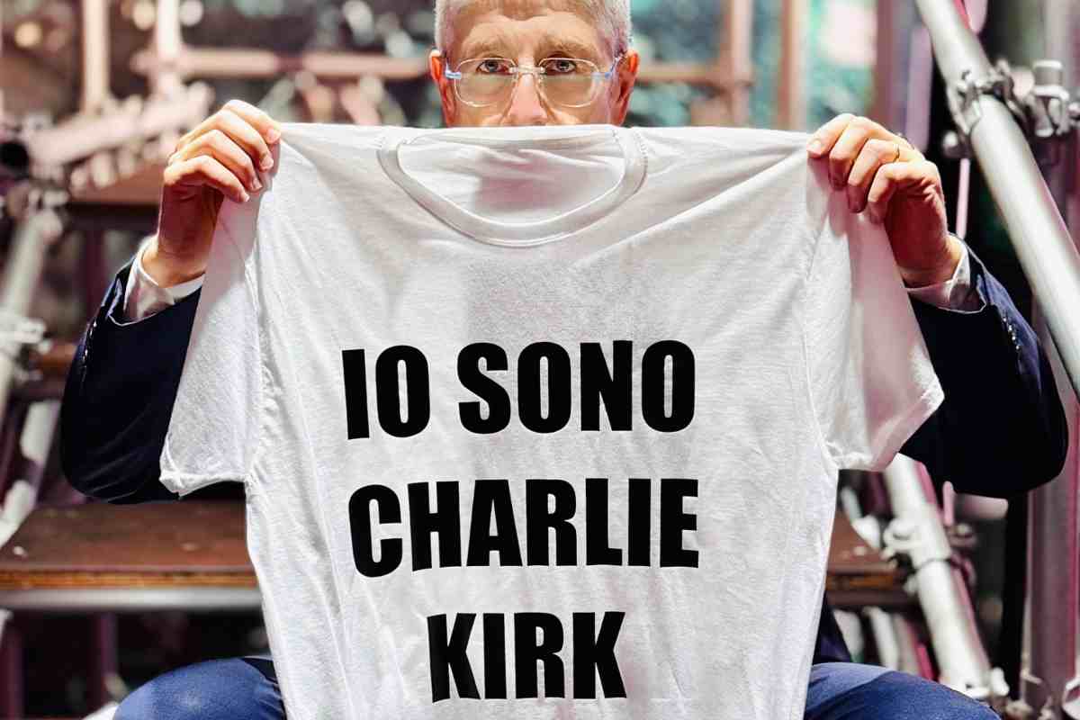 Mario Giordano, maglietta Charlie Kirk