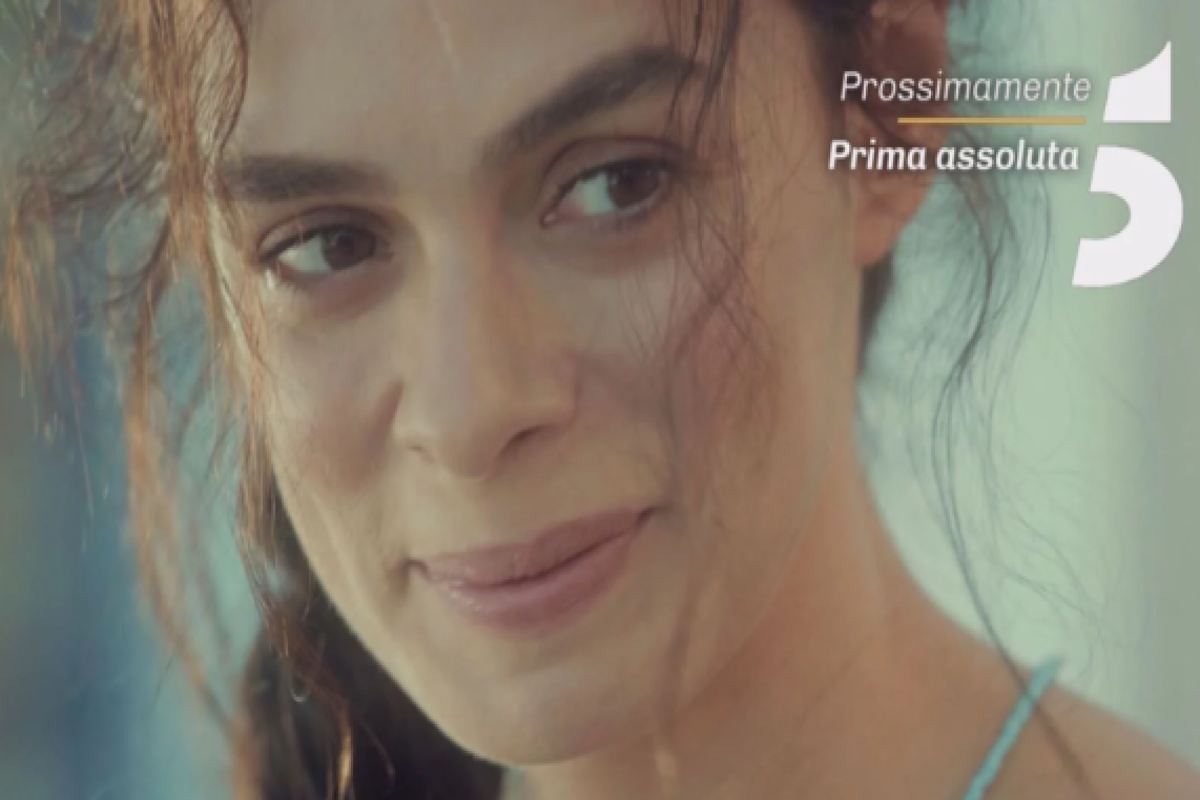 Özge Özpirinçci: età, marito e figli, chirurgia estetica, dove vive, studi, profilo Instagram. Tutto su Bahar de La Forza di una Donna