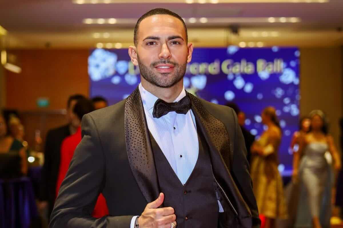 Ballando con le Stelle, incidente per Stefano Oradei. “Prognosi impegnativa”. Come sta il ballerino