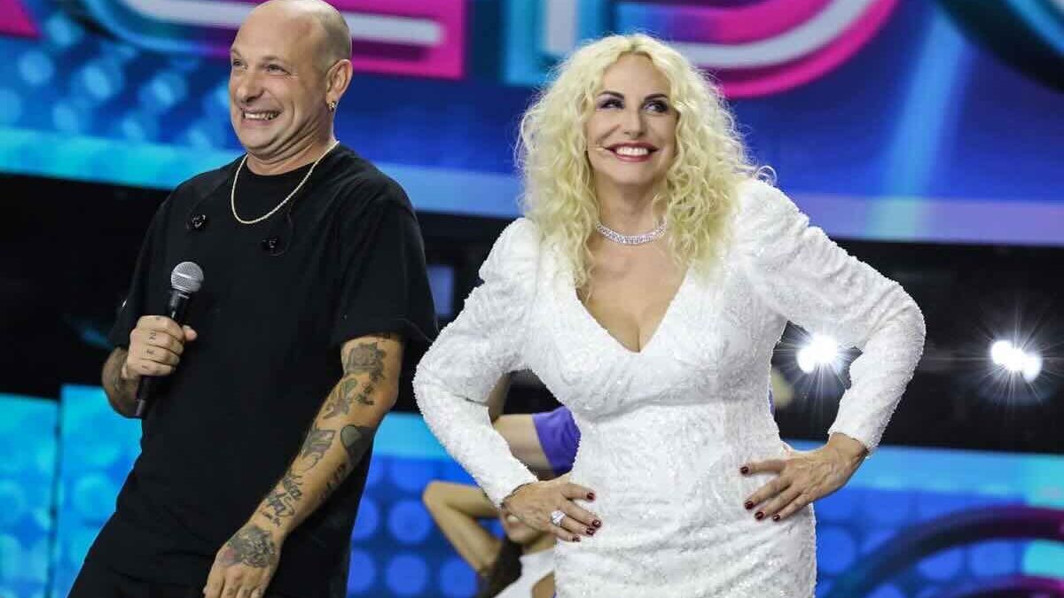 Suzuki Jukebox, ascolti record per la prima serata: Antonella Clerici e Clementino accendono Rai 1