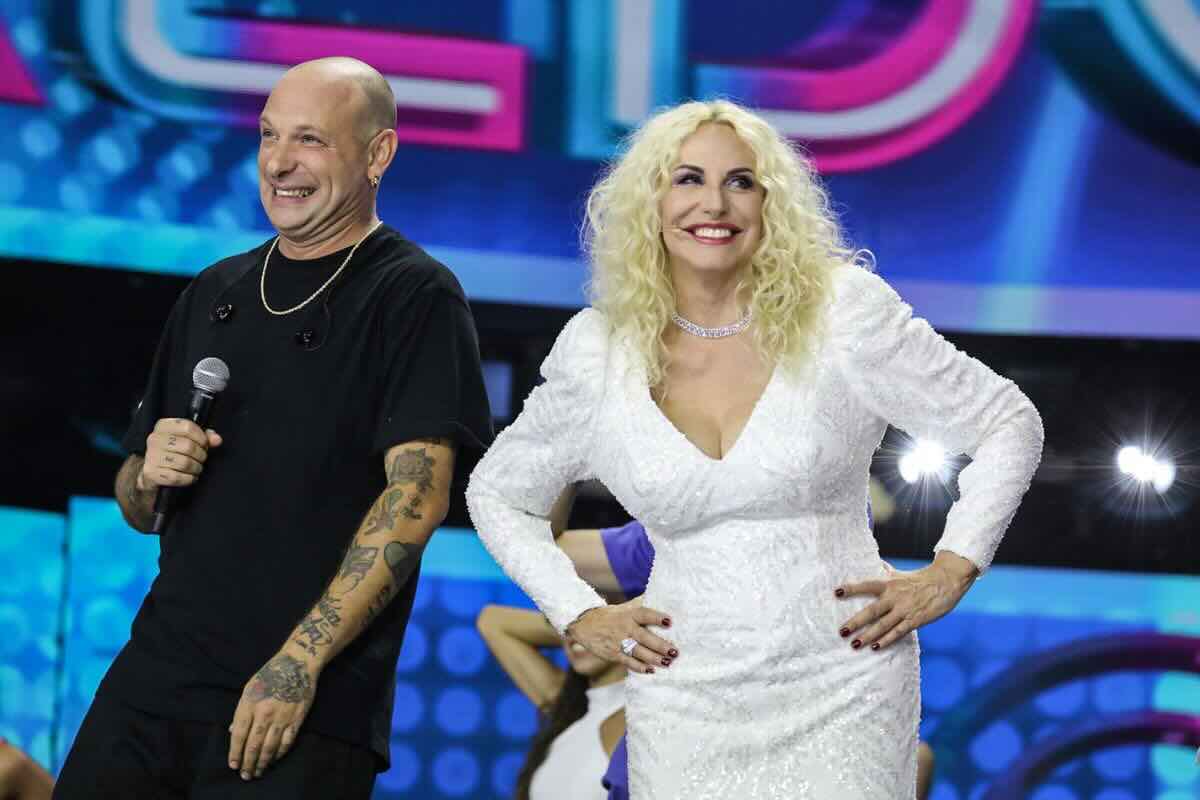 Suzuki Jukebox, ascolti record per la prima serata: Antonella Clerici e Clementino accendono Rai 1
