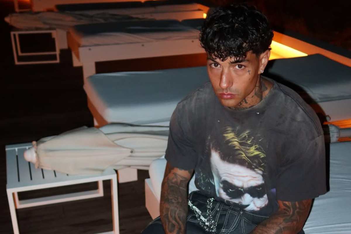 Tony Effe, chi è il rapper: vero nome, origini, passato nel cinema, ex famose