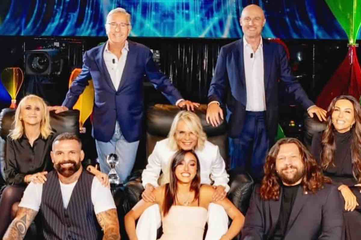 Tu Sì Que Vales vola su Canale 5, Ballando Con Le Stelle non tiene il passo: l’effetto Barbara D’Urso è svanito. I dati Auditel del 27 settembre 2025