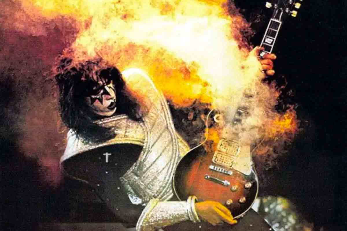 Ace Frehley, lo “Spaceman” dei KISS è morto a 74 anni