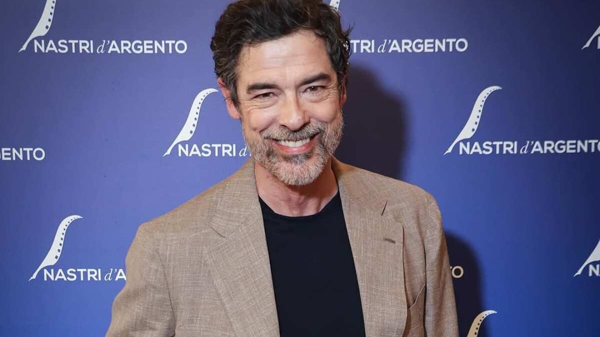 Alessandro Gassman mostra la sua bellissima casa ricca di dettagli: ecco dove vive