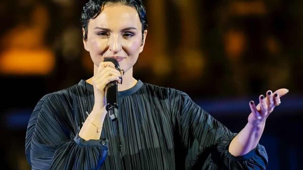 Arisa: età, dove vive, gli studi, la malattia, nuovo fidanzato e ex famosi, i ritocchi estetici