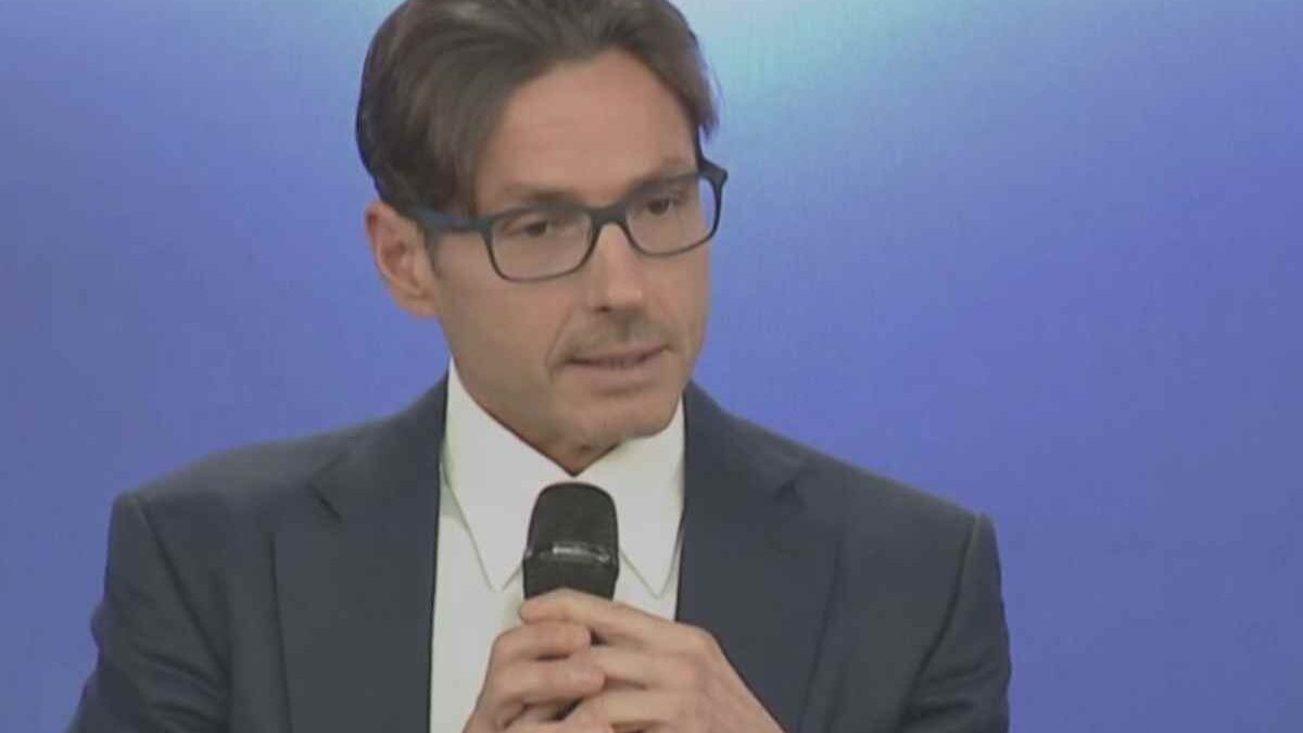 Mediaset cambia di nuovo i palinsesti: riparte uno degli show più attesi su Canale 5