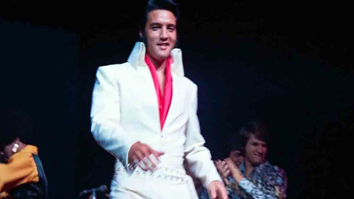 Baz Luhrmann riporta Elvis al cinema: ‘EPiC – Elvis Presley in Concert’ nel 2026