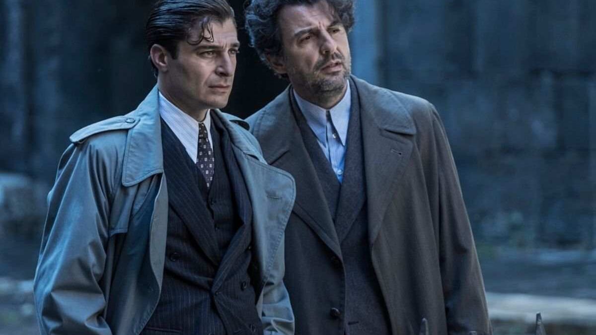 Il Commissario Ricciardi, nuova stagione: data di inizio, novità. Lino Guanciale: “Mi ha cambiato come mi cambiano le persone che amo”