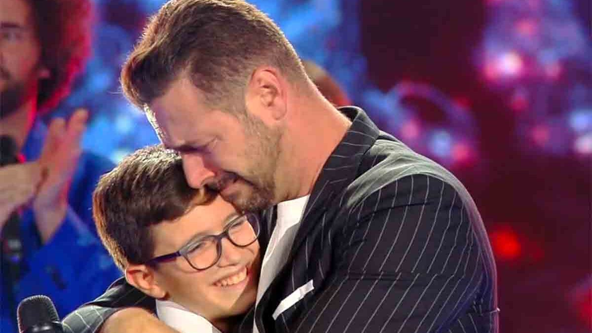 Io Canto Family 2025, trionfano Matteo e papà Mario Verga: finale senza scosse per il talent di Canale 5