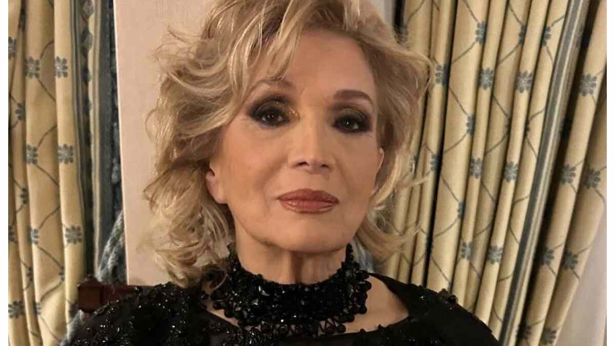 Come sta Iva Zanicchi dopo l’incidente e l’intervento delle Forze dell’Ordine