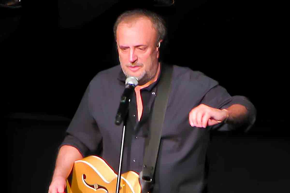 “Ho finito le parole”: Ivano Fossati si racconta tra nuovi orizzonti musicali e sguardo sul presente