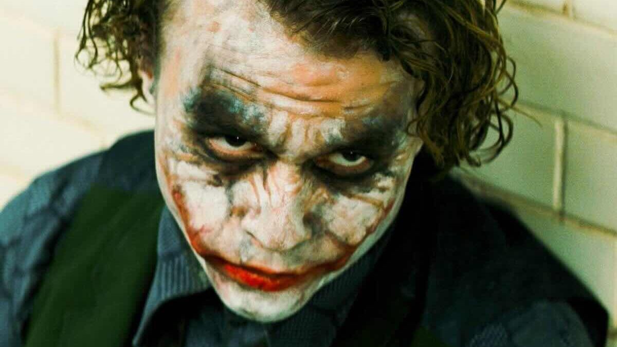 Il Cavaliere Oscuro, perché il Joker di Heath Ledger è il migliore di sempre: 10 curiosità incredibili