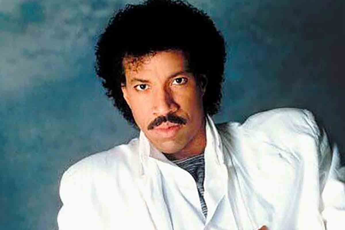 Lionel Richie svela il soprannome di Michael Jackson: che non fa onore al Re del pop