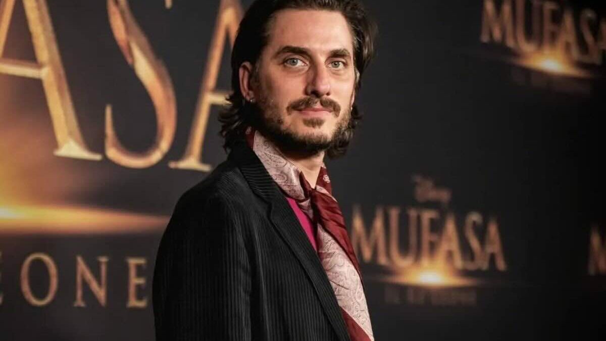 Luca Marinelli, chi è e che cosa fa la compagna: è famosa anche lei