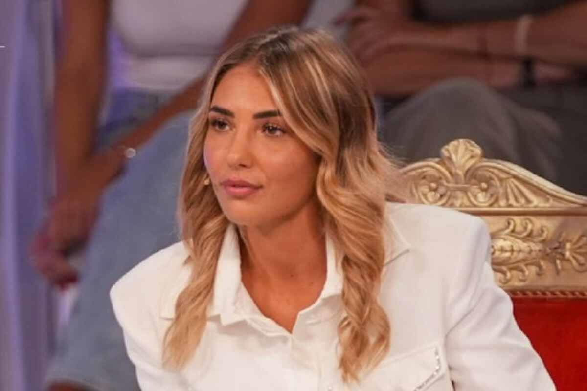 maria de filippi martina legame