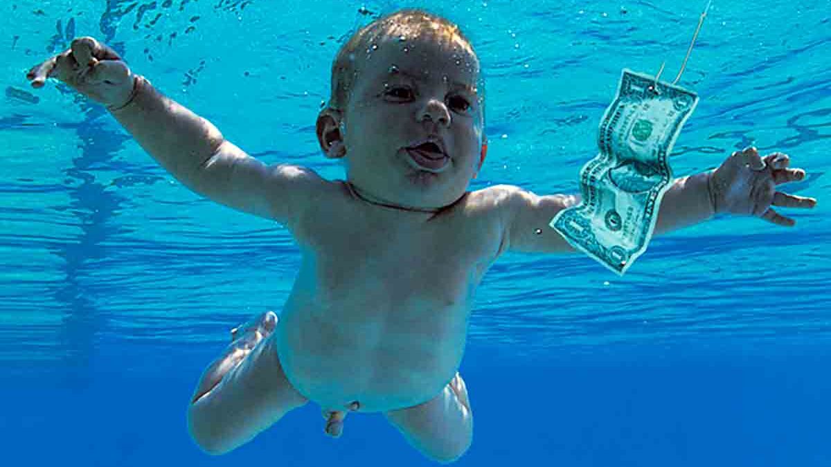 Nirvana, il “baby” di Nevermind perde (di nuovo) la causa: perché il giudice ha archiviato il caso