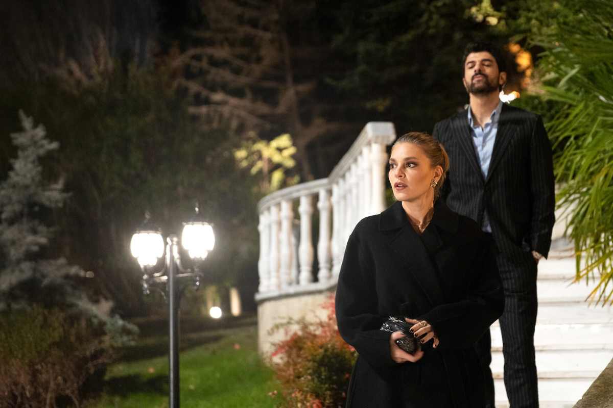 “Old Money”, il finale spiegato: cosa succede nell’ultima puntata della nuova serie Netflix