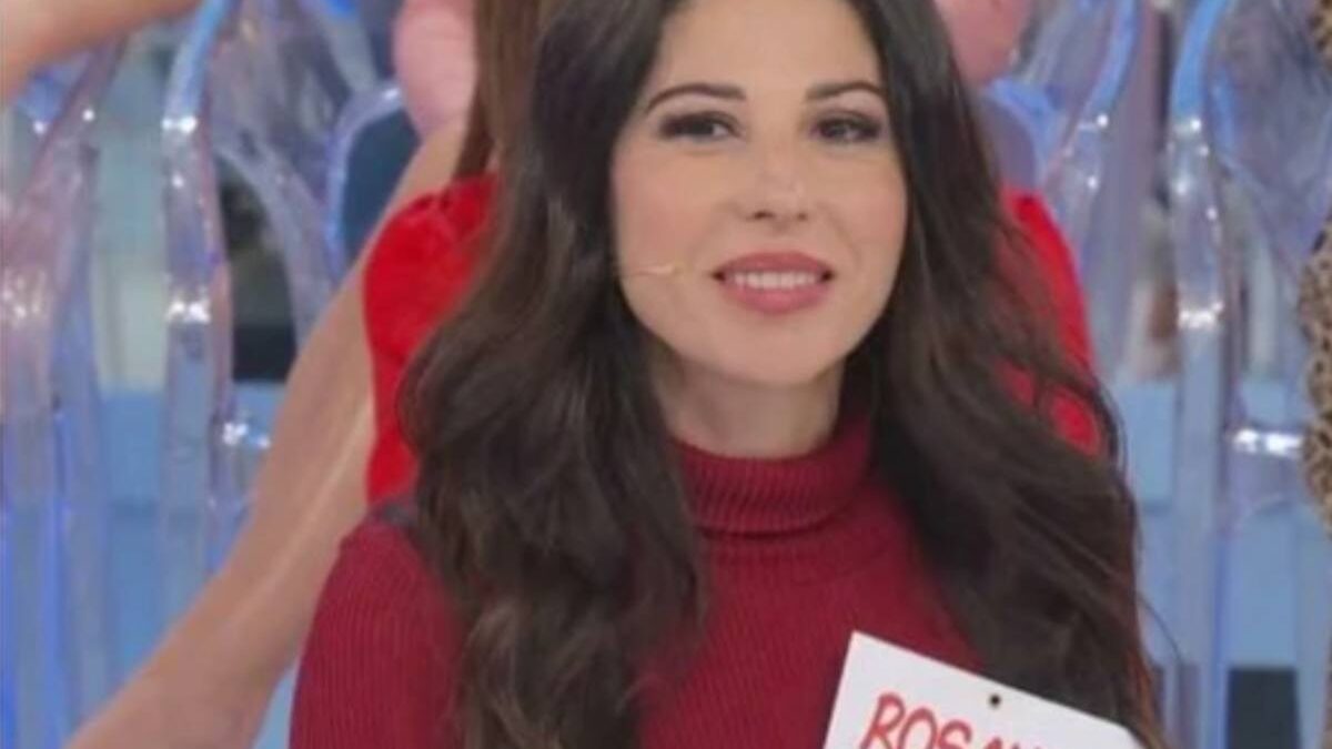 Uomini e Donne, la denuncia della dama Rosanna Siino