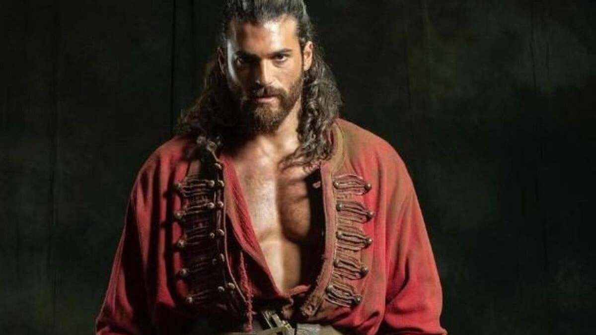Sandokan, recensione: la Tigre della Malesia di Can Yaman mescola mito e contemporaneità