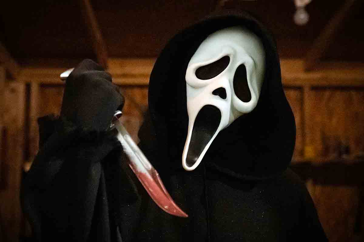 Dieci film perfetti per la notte di Halloween: dai brividi di Scream alle risate di Scary Movie