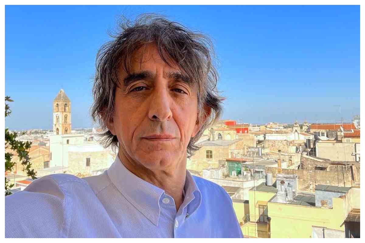 Sergio Rubini mostra la sua casa al centro di Roma: spaziosa, luminosa e ricca di dettagli