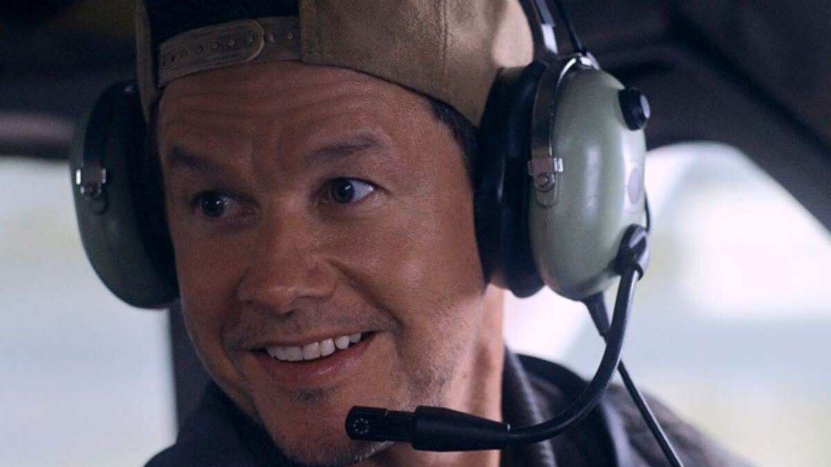 “Flight Risk – Trappola ad alta quota”: il thriller di Mel Gibson con Mark Wahlberg arriva su Sky Cinema
