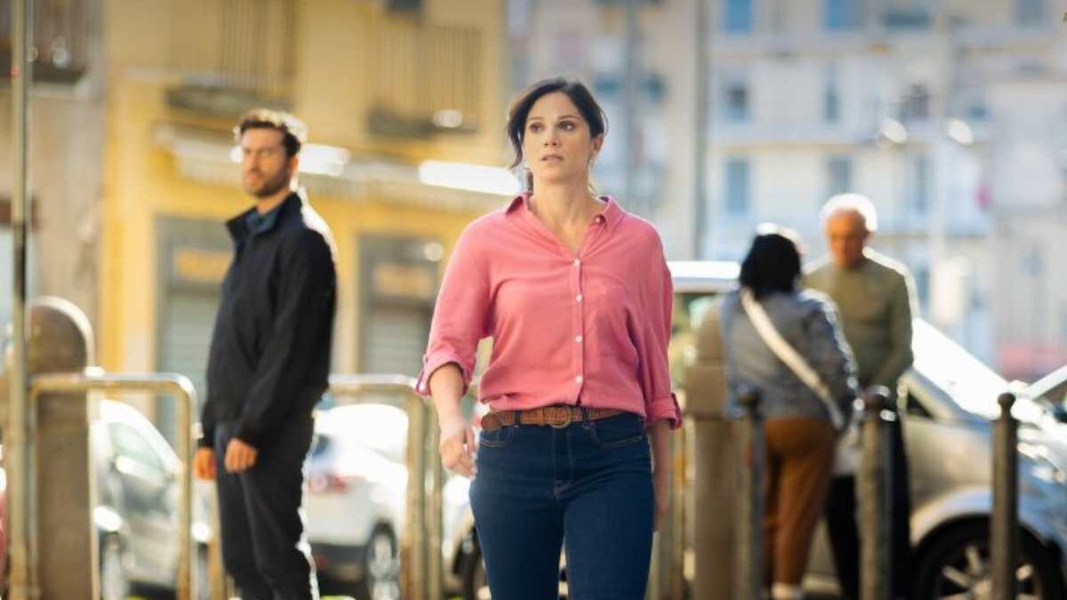 Un Posto al Sole, anticipazioni ottobre: chi sceglierà Rosa tra Damiano e il postino?