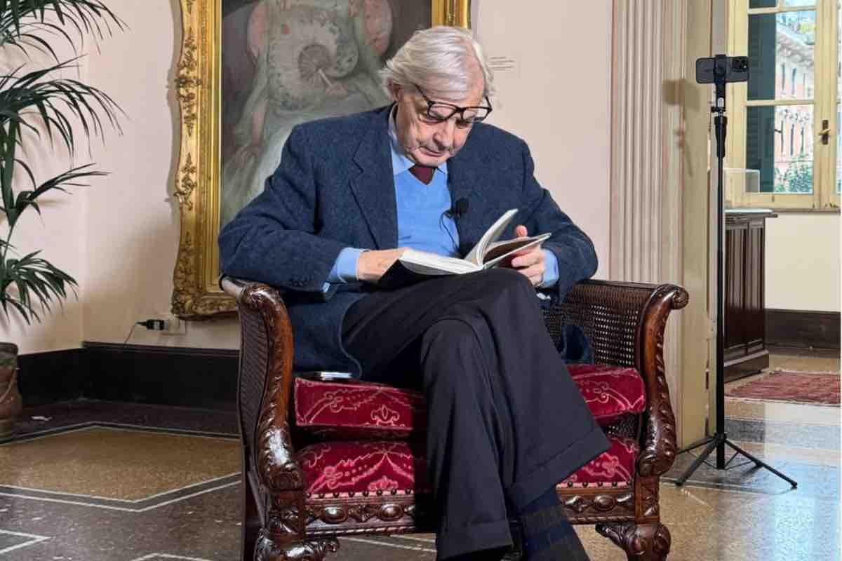 Vittorio Sgarbi nella sua residenza