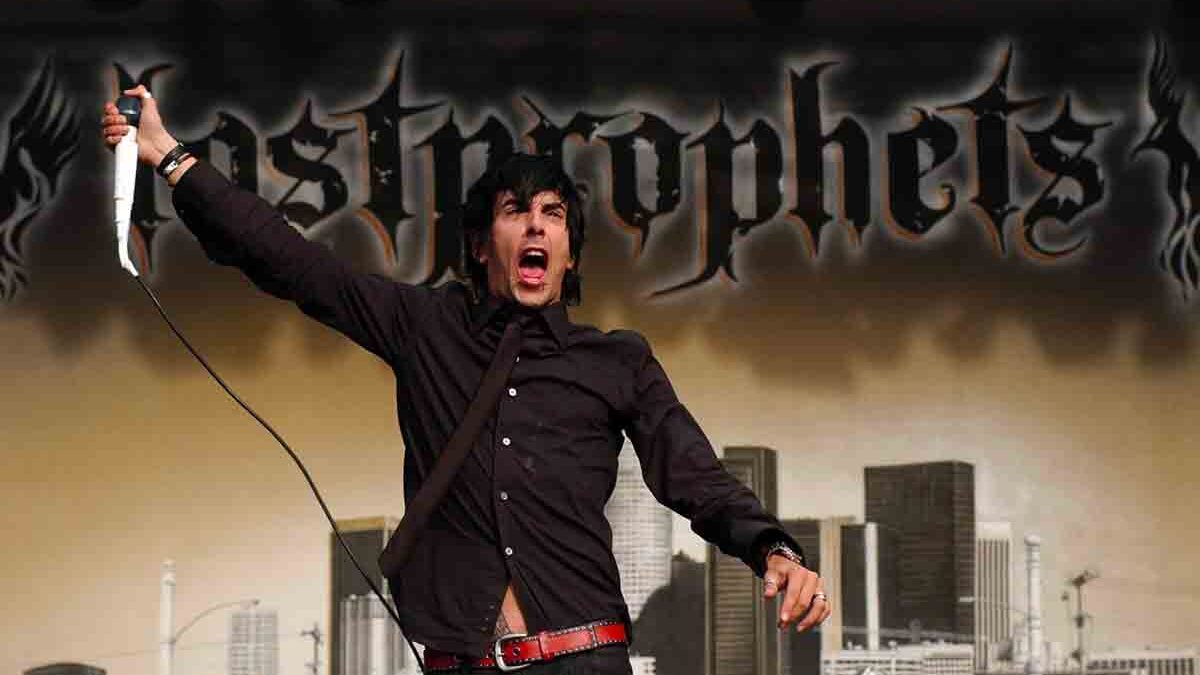 Ian Watkins ucciso in carcere: due arresti per omicidio | Le parole di Lee Gaze